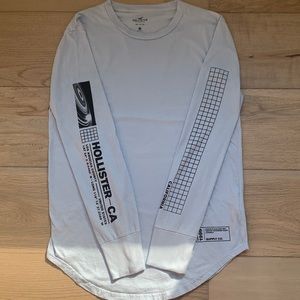 Lightly worn, long-sleeve Hollister shirt